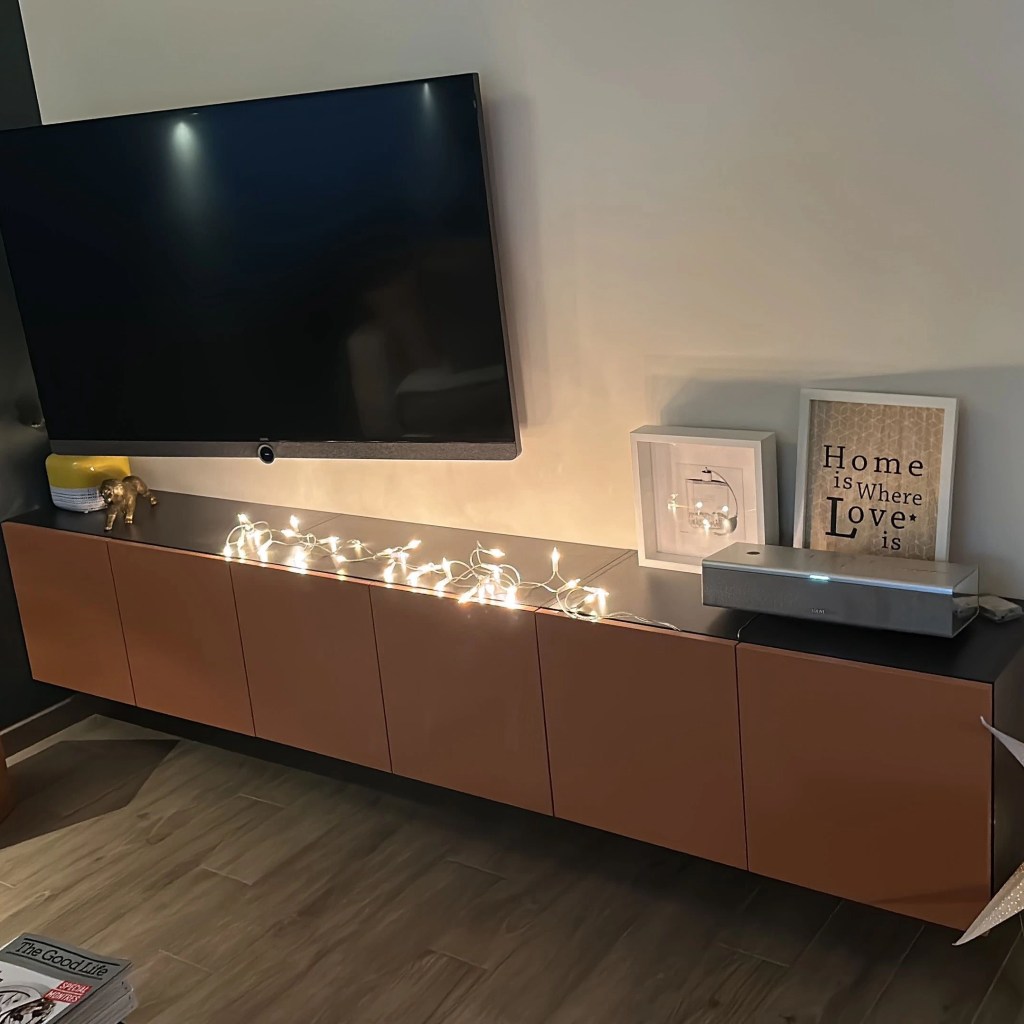 meuble-salon-terracotta-grasse-sans-poignees